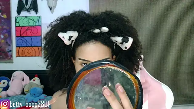 bettyboo2801 online show from May 2026 04:40:01 AM