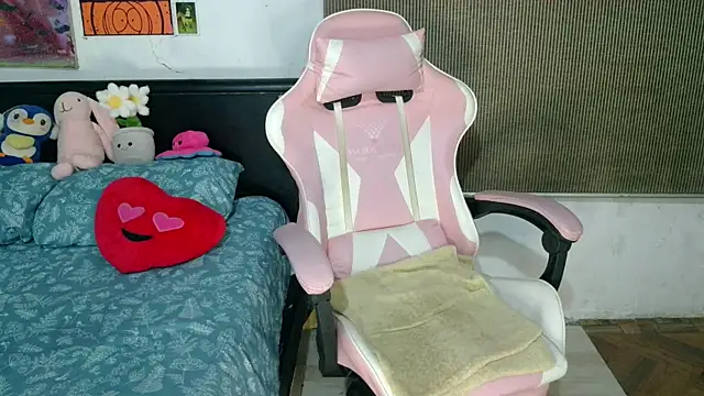 bettyboo2801 online show from July 2026 05:25:02 AM