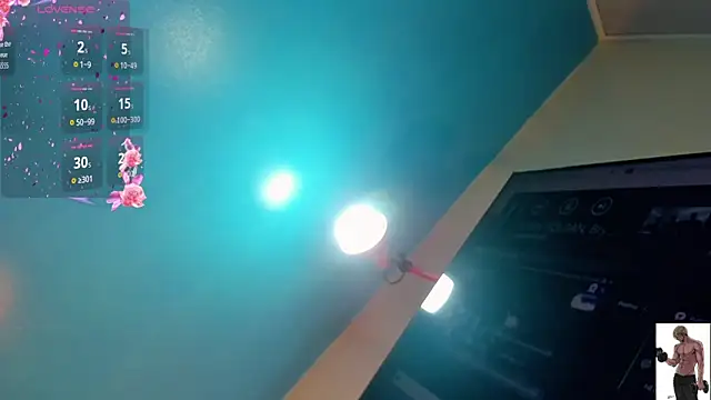 Dahlia Moss online show from September 2025 03:22:01 AM