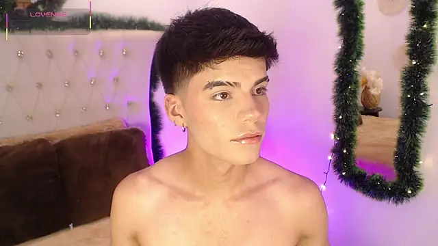 Dulcey  online show from December 2025 05:02:01 AM