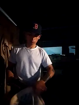 Snapshot of Dani22cmhot chatting on January 2026 03:41:01 AM Dani22cmhot online show from January 2026 03:41:01 AM