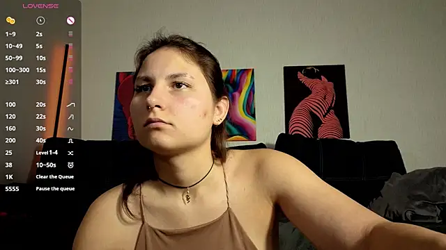 TrixiBell online show from July 2026 04:37:02 AM
