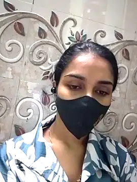 Snapshot of Zoya_G chatting on September 2025 09:38:01 PM Zoya G online show from September 2025 09:38:01 PM