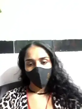 Snapshot of Zoya_G chatting on December 2025 11:05:01 AM Zoya G online show from December 2025 11:05:01 AM