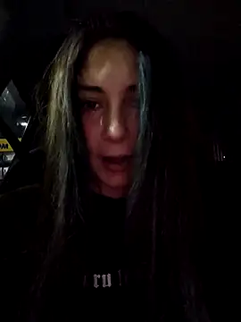 Snapshot of SaraViss20 chatting on September 2025 06:08:02 PM SaraViss20 online show from September 2025 06:08:02 PM