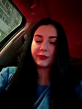 Snapshot of SaraViss20 chatting on October 2025 06:52:02 PM SaraViss20 online show from October 2025 06:52:02 PM