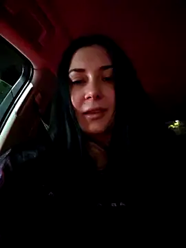 Snapshot of SaraViss20 chatting on October 2025 05:24:02 PM SaraViss20 online show from October 2025 05:24:02 PM