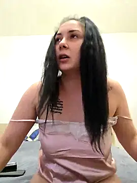 Snapshot of SaraViss20 chatting on February 2026 12:33:01 PM SaraViss20 online show from February 2026 12:33:01 PM