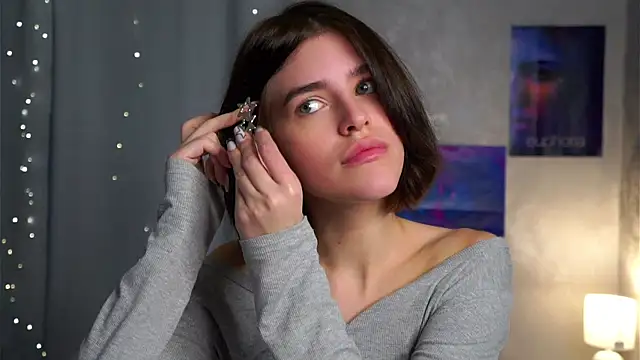 EleneButton online show from February 2026 01:42:02 AM