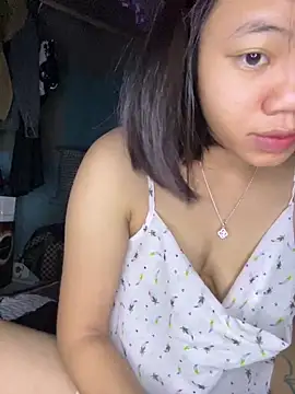 NinaChu online show from September 2025 03:35:01 PM