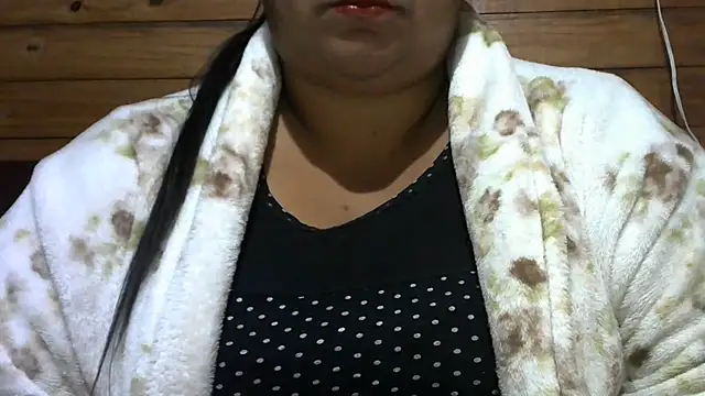 MARRENTINHA34 online show from June 2026 12:44:02 PM