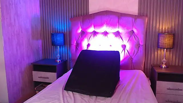 Snapshot of Bonnali_lune chatting on February 2026 07:42:02 PM Bonnali lune online show from February 2026 07:42:02 PM