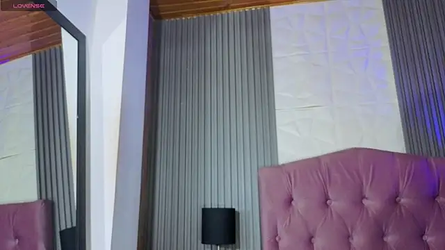 Snapshot of Bonnali_lune chatting on April 2026 04:17:01 AM Bonnali lune online show from April 2026 04:17:01 AM