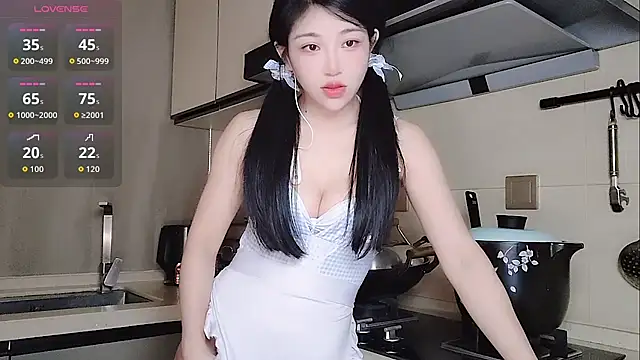 Snapshot of Coco--01 chatting on September 2025 11:51:01 PM Coco--01 online show from September 2025 11:51:01 PM