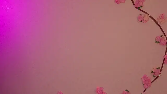 Snapshot of Tamyeliot chatting on March 2026 04:13:02 PM Tamyeliot online show from March 2026 04:13:02 PM