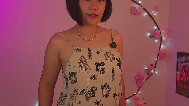 Snapshot of Tamyeliot chatting on March 2026 04:57:02 PM Tamyeliot online show from March 2026 04:57:02 PM