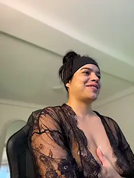 JuanitaMore01 online show from May 2026 08:27:02 PM