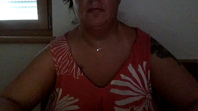 LaReginaNera online show from June 2026 08:19:02 AM
