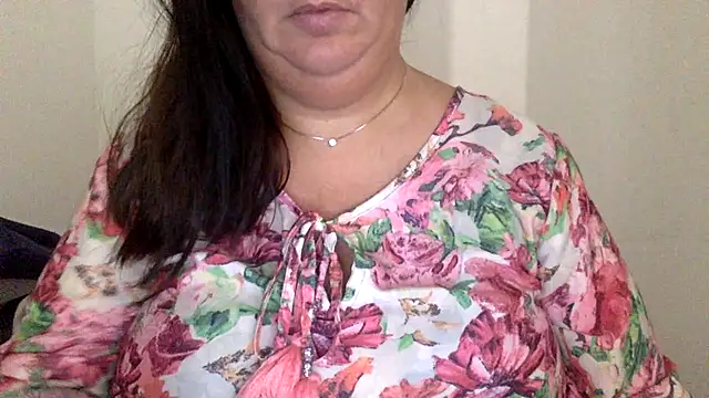 LaReginaNera online show from July 2026 07:32:02 AM