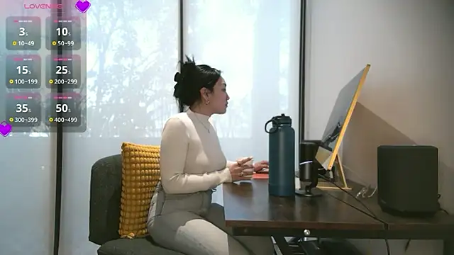 Snapshot of yuzhara chatting on December 2025 05:09:02 PM yuzhara online show from December 2025 05:09:02 PM