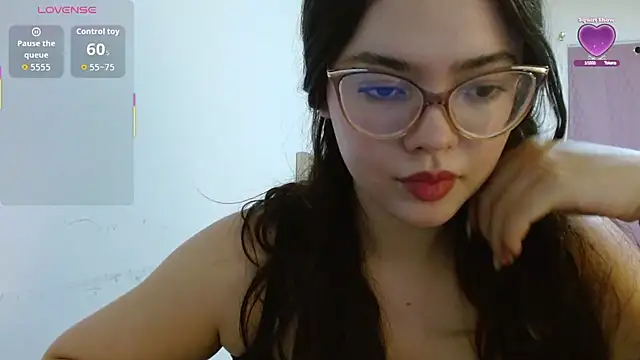 Valentina2390 online show from August 2026 12:21:01 AM