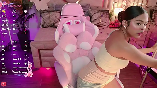 Snapshot of eimy_2 chatting on October 2025 04:46:02 AM eimy 2 online show from October 2025 04:46:02 AM