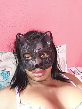 Snapshot of DuCreu chatting on February 2026 05:11:01 PM DuCreu online show from February 2026 05:11:01 PM