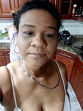 Snapshot of Kymy_marquez chatting on November 2025 04:32:02 PM Kymy marquez online show from November 2025 04:32:02 PM