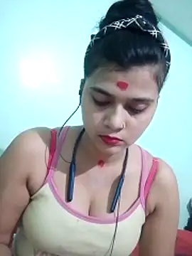 Kavya-Tiwari online show from May 2026 05:31:01 PM
