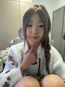 lelebaybay888 online show from February 2026 04:17:01 PM