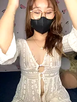 Meowyeuk6 online show from September 2025 02:22:02 PM