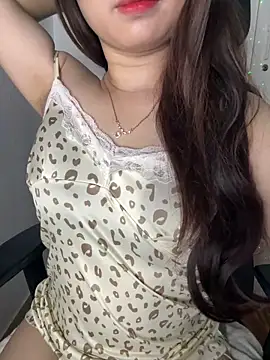 Meowyeuk6 online show from May 2026 04:57:01 PM