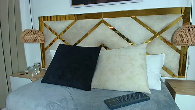 Scarlett Vegaa online show from September 2025 12:29:01 PM