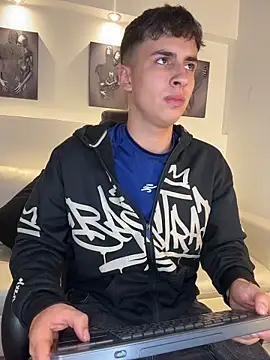 AdrianRinaldi online show from March 2026 08:02:02 PM