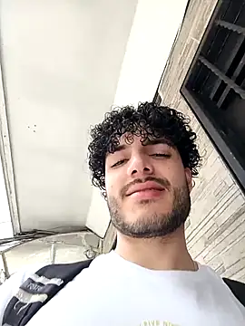 Rafael Mendezz online show from February 2026 06:37:02 PM