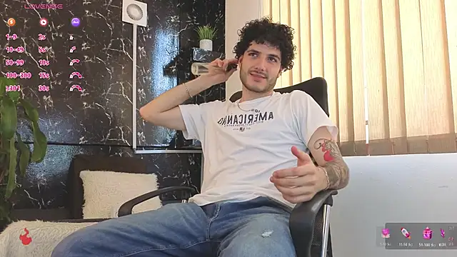 Snapshot of Rafael_Mendezz chatting on April 2026 08:06:02 PM Rafael Mendezz online show from April 2026 08:06:02 PM