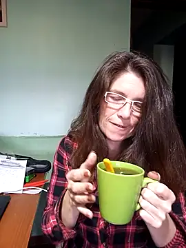 Snapshot of Merida2276 chatting on September 2025 11:21:01 AM Merida2276 online show from September 2025 11:21:01 AM