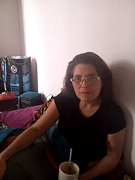 Snapshot of Merida2276 chatting on November 2025 05:22:01 PM Merida2276 online show from November 2025 05:22:01 PM