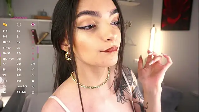 Snapshot of Morena_Dolce chatting on September 2025 04:34:02 AM Morena Dolce online show from September 2025 04:34:02 AM