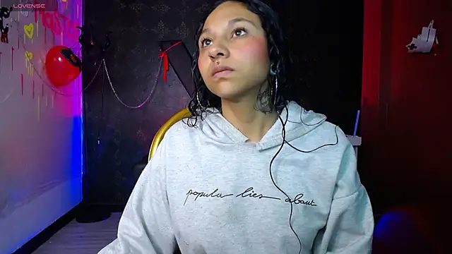 Sweettpleasure online show from September 2025 01:12:02 PM