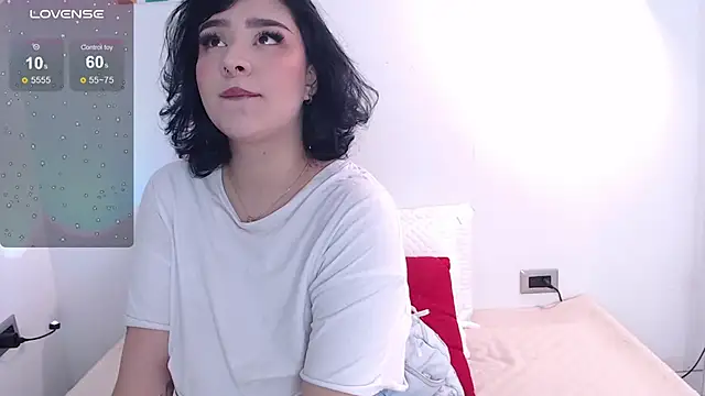 Annie Villaa online show from September 2025 04:07:01 PM