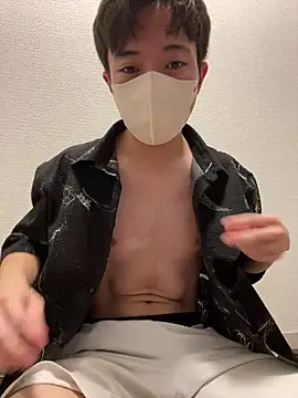 Yuma0718 online show from June 2026 01:30:01 PM