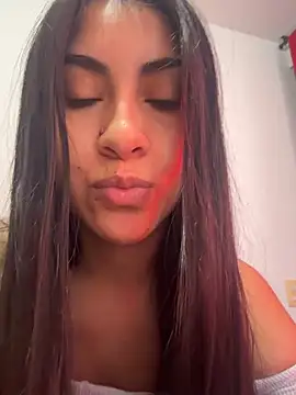 miel latina online show from December 2025 04:33:01 PM