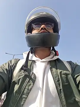 Snapshot of YoursThickDick chatting on December 2025 05:26:02 AM YoursThickDick online show from December 2025 05:26:02 AM