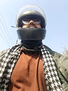 Snapshot of YoursThickDick chatting on January 2026 06:18:02 AM YoursThickDick online show from January 2026 06:18:02 AM