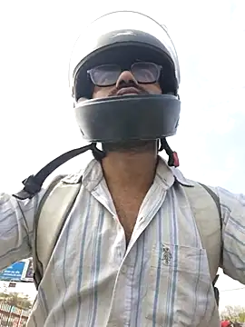 Snapshot of YoursThickDick chatting on February 2026 06:02:01 AM YoursThickDick online show from February 2026 06:02:01 AM