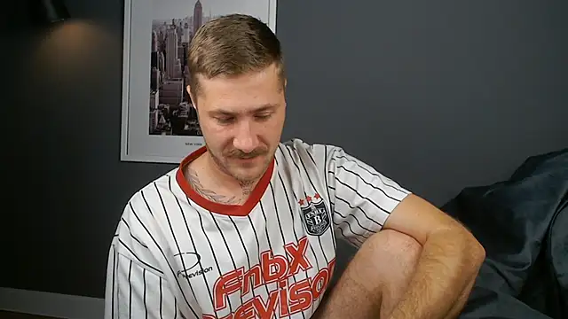 Mr At  online show from October 2025 07:10:02 AM