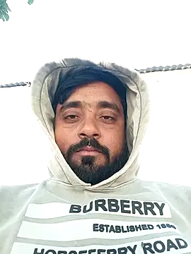 Snapshot of Raju_fuckerr chatting on December 2025 09:14:01 AM Raju fuckerr online show from December 2025 09:14:01 AM