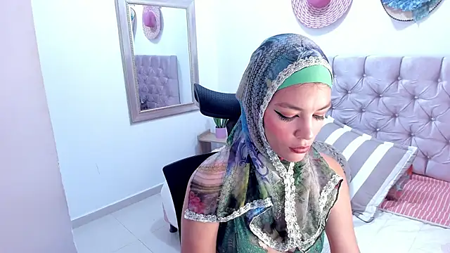 Snapshot of SofiaRivera1 chatting on September 2025 09:20:02 PM SofiaRivera1 online show from September 2025 09:20:02 PM