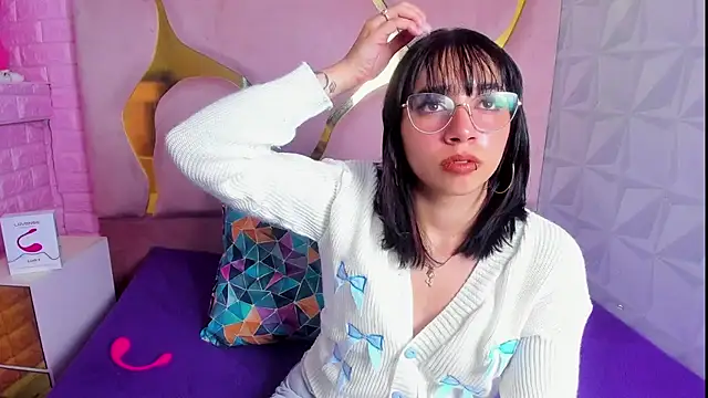 Niina Sissy online show from September 2025 03:39:01 AM